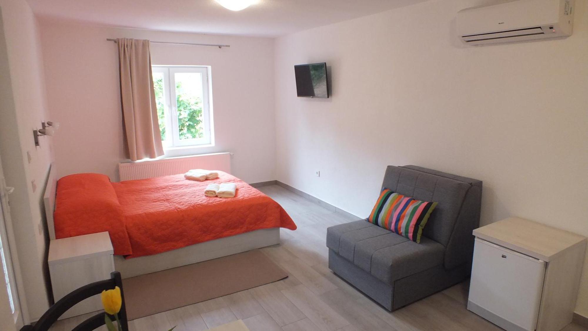 גרבובץ Guest House Ema מראה חיצוני תמונה